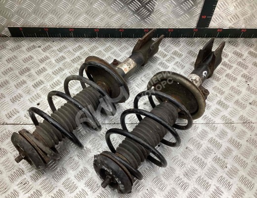 Стойка передняя правая Peugeot 307 (3A/3H) 2005-2008 рестайлинг  Peugeot 307 307 (3A/3H) 2005-2008 рестайлинг