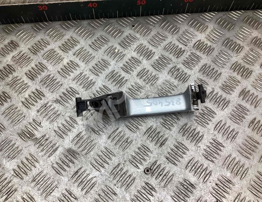 Ручка наружная передняя правая Volkswagen Passat B6 (3C) 2005-2010  Volkswagen Passat Passat B6 (3C) 2005-2010