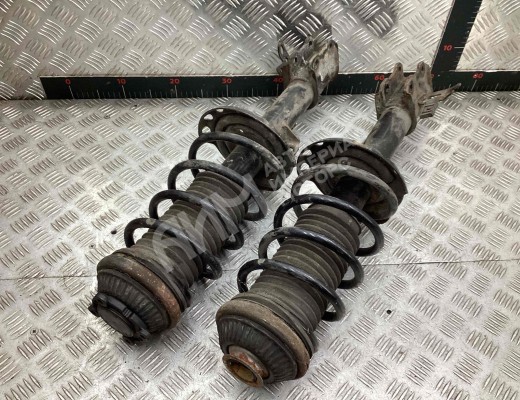 Стойка передняя правая Opel Astra H 2007-2010 рестайлинг  Opel Astra Astra H 2007-2010 рестайлинг