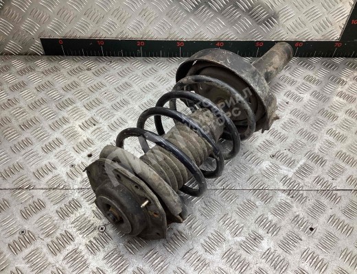 Стойка передняя правая Citroen Berlingo I (MF) 1996-2002  Citroen Berlingo Berlingo I (MF) 1996-2002