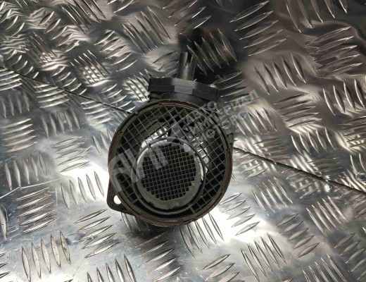 Расходомер воздуха Volkswagen Sharan I (7M) 2000-2003 рестайлинг  Volkswagen Sharan Sharan I (7M) 2000-2003 рестайлинг