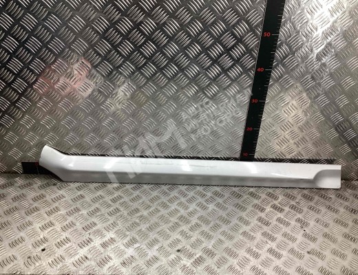 Молдинг двери задней правой Opel Zafira A 2003-2005 рестайлинг  Opel Zafira Zafira A 2003-2005 рестайлинг