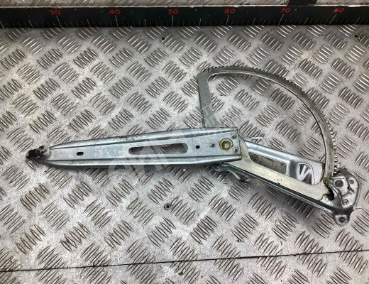 Стеклоподъемник задний правый Opel Zafira A 2003-2005 рестайлинг  Opel Zafira Zafira A 2003-2005 рестайлинг