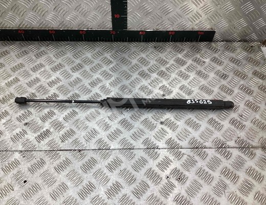 Амортизатор капота Mercedes C (W203) 2000-2004  Mercedes C C (W203) 2000-2004