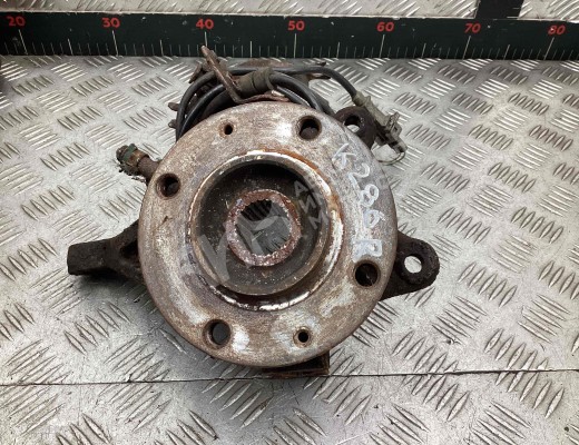 Ступица передняя правая Citroen Berlingo I (MF) 2002-2008 рестайлинг  Citroen Berlingo Berlingo I (MF) 2002-2008 рестайлинг