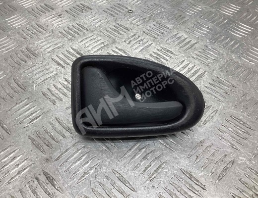 Ручка внутренняя задняя левая Renault Logan I (LS) 2004-2015  Renault Logan Logan I (LS) 2004-2015