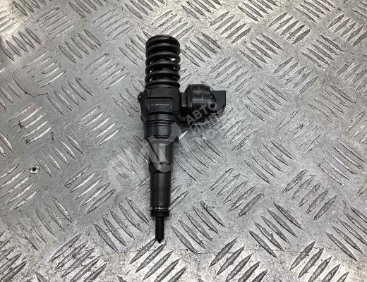 Форсунка Volkswagen Transporter T5 (7H) 2003-2015  Volkswagen Transporter Transporter T5 (7H) 2003-2015