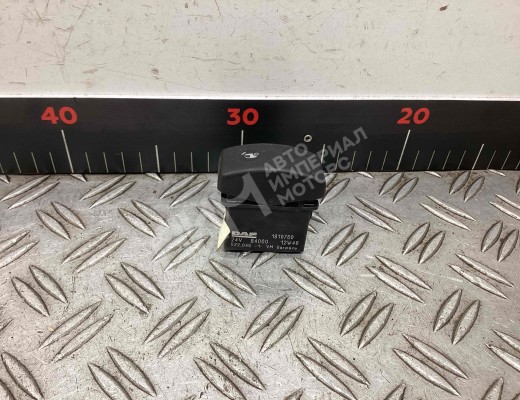 Кнопка открывания люка DAF (XF105) 2006-2013  DAF XF (XF105) 2006-2013