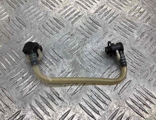 Трубка топливная Mercedes C (W202) 1997-2000 рестайлинг  Mercedes C C (W202) 1997-2000 рестайлинг