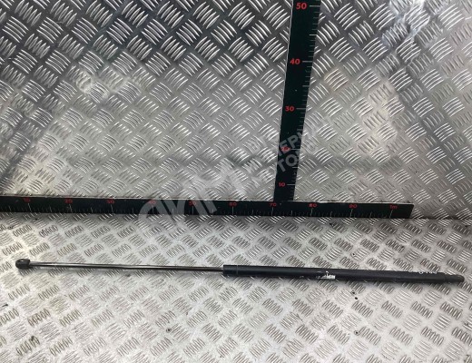 Амортизатор капота Audi A6 C4 (4A) 1994-1997  Audi A6 A6 C4 (4A) 1994-1997