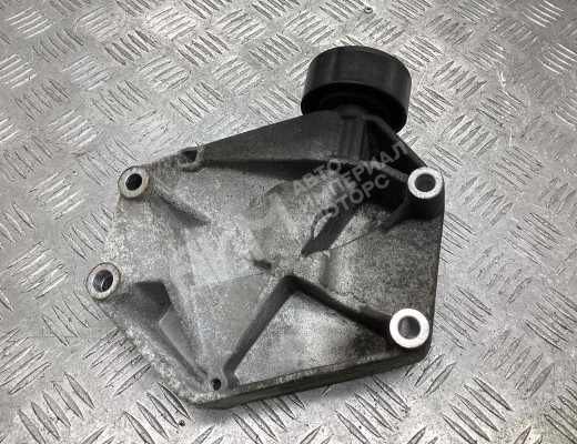 Кронштейн компрессора кондиционера Opel Vectra C 2005-2009 рестайлинг  Opel Vectra Vectra C 2005-2009 рестайлинг