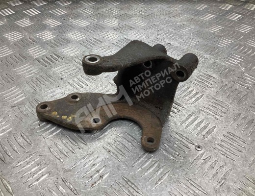 Кронштейн гидроусилителя Mitsubishi L200 IV (KA/KB) 2006-2016  Mitsubishi L200 L200 IV (KA/KB) 2006-2016