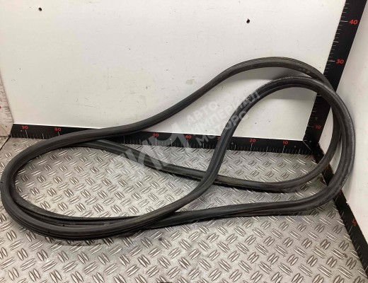 Уплотнитель двери передней правой DAF (XF105) 2006-2013  DAF XF (XF105) 2006-2013