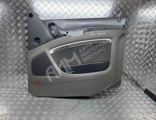 Обшивка двери передней правой (дверная карта) DAF (XF105) 2006-2013  DAF XF (XF105) 2006-2013