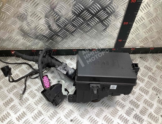 Блок предохранителей Geely Tugella (HPBA4) 2022-2024 рестайлинг  Geely Tugella Tugella (HPBA4) 2022-2024 рестайлинг