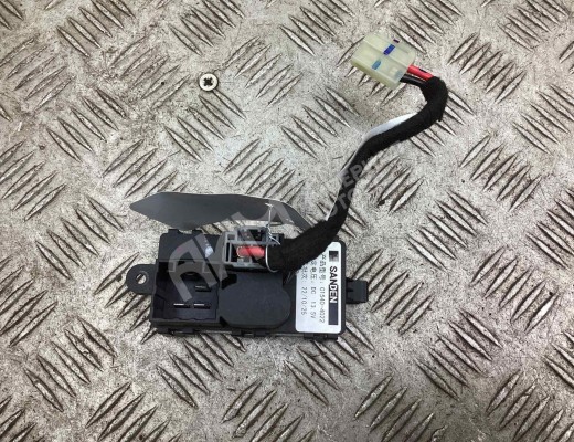 Сопротивление печки Geely Tugella (HPBA4) 2022-2024 рестайлинг  Geely Tugella Tugella (HPBA4) 2022-2024 рестайлинг