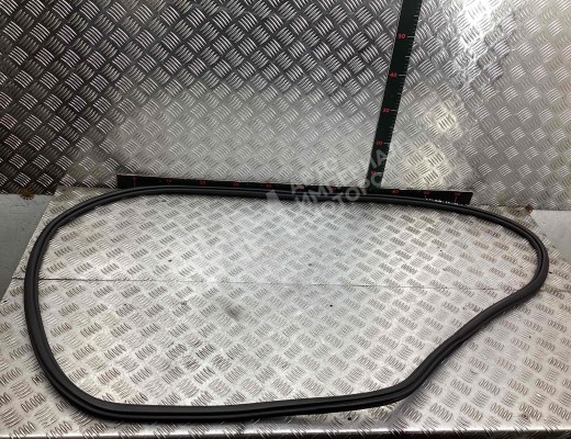 Уплотнитель двери передней левой Geely Tugella (HPBA4) 2022-2024 рестайлинг  Geely Tugella Tugella (HPBA4) 2022-2024 рестайлинг