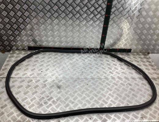 Уплотнитель двери задней правой Geely Tugella (HPBA4) 2022-2024 рестайлинг  Geely Tugella Tugella (HPBA4) 2022-2024 рестайлинг