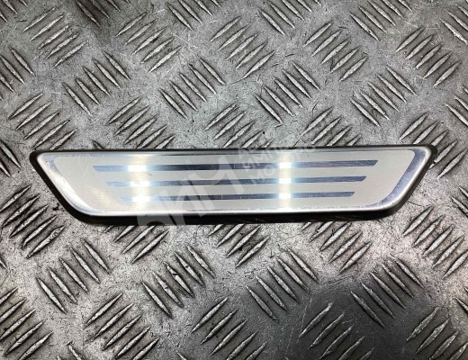 Накладка на порог Geely Tugella (HPBA4) 2022-2024 рестайлинг  Geely Tugella Tugella (HPBA4) 2022-2024 рестайлинг