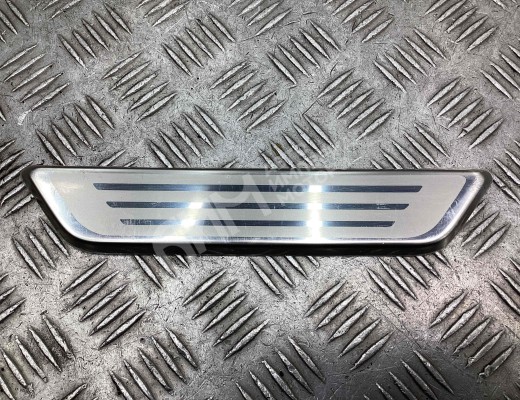 Накладка на порог Geely Tugella (HPBA4) 2022-2024 рестайлинг  Geely Tugella Tugella (HPBA4) 2022-2024 рестайлинг