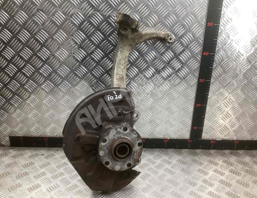 Кулак поворотный левый Audi A4 B7 (8EC, 8ED) 2004-2008  Audi A4 A4 B7 (8EC, 8ED) 2004-2008