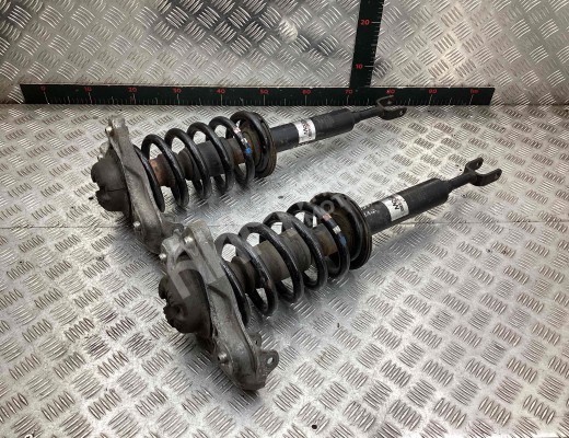 Стойка передняя правая Audi A4 B6 (8EC, 8E5) 2000-2004  Audi A4 A4 B6 (8EC, 8E5) 2000-2004