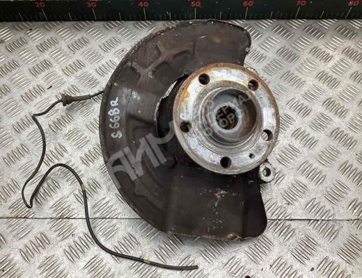 Ступица передняя правая Volvo S60 I (RS, RH) 2000-2009  Volvo S60 S60 I (RS, RH) 2000-2009