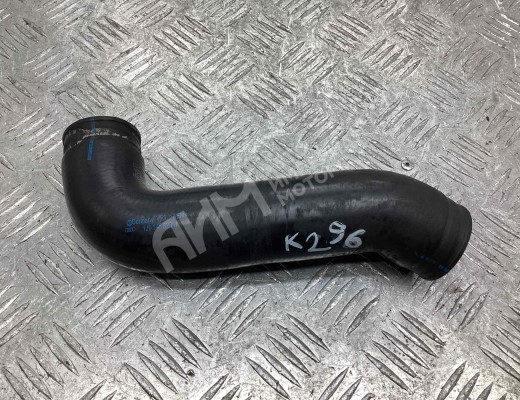 Патрубок интеркулера Audi A3 I (8L) 2000-2003 рестайлинг  Audi A3 A3 I (8L) 2000-2003 рестайлинг