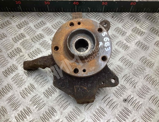 Ступица передняя правая Renault Laguna II (X74) 2001-2005  Renault Laguna Laguna II (X74) 2001-2005