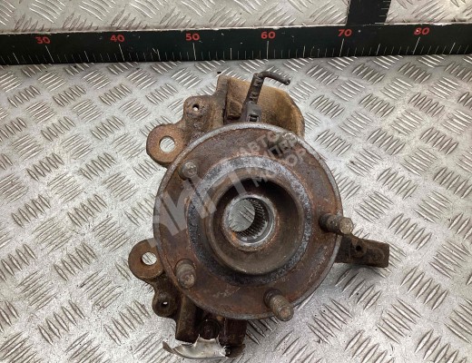 Ступица передняя левая Ford C-Max I (C214) 2003-2007  Ford C-Max C-Max I (C214) 2003-2007