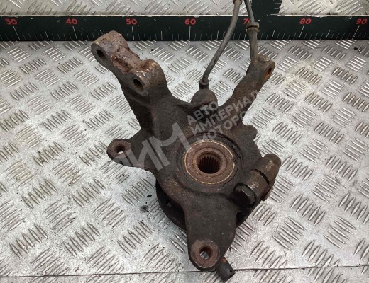 Ступица передняя правая Renault Scenic I (JA) 1999-2003 рестайлинг  Renault Scenic Scenic I (JA) 1999-2003 рестайлинг