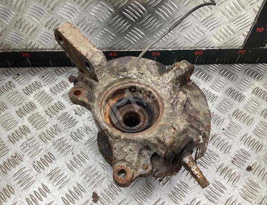 Ступица передняя правая Subaru Forester I (S10) 1997-2002  Subaru Forester Forester I (S10) 1997-2002