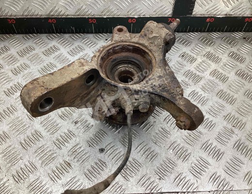 Ступица передняя левая Subaru Forester I (S10) 1997-2002  Subaru Forester Forester I (S10) 1997-2002