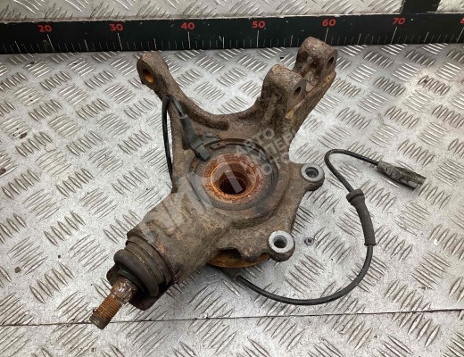 Ступица передняя левая Peugeot 308 (T7) 2007-2015  Peugeot 308 308 (T7) 2007-2015