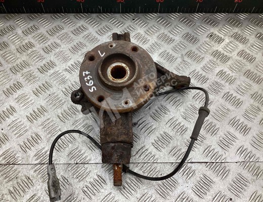 Ступица передняя левая Peugeot 308 (T7) 2007-2015  Peugeot 308 308 (T7) 2007-2015