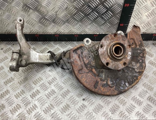 Кулак поворотный левый Audi A6 C5 (4B) 1997-2001  Audi A6 A6 C5 (4B) 1997-2001