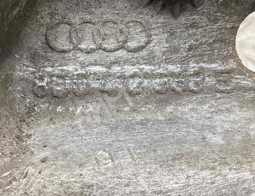 Опора амортизатора верхняя (чашка) Audi A6 C5 (4B) 2001-2004 рестайлинг  Audi A6 A6 C5 (4B) 2001-2004 рестайлинг