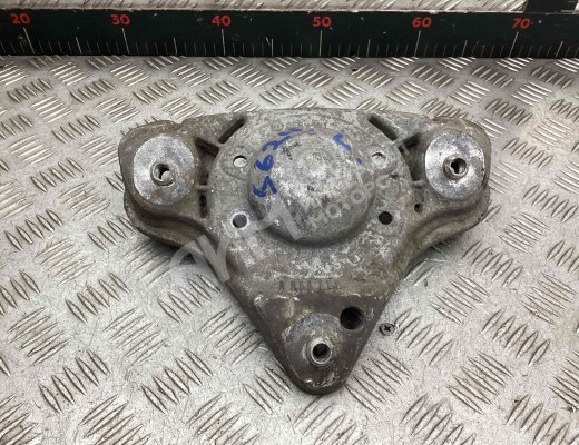 Опора амортизатора верхняя (чашка) Audi A6 C5 (4B) 2001-2004 рестайлинг  Audi A6 A6 C5 (4B) 2001-2004 рестайлинг