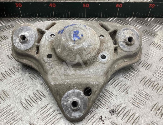 Опора амортизатора верхняя (чашка) Audi A6 C5 (4B) 2001-2004 рестайлинг  Audi A6 A6 C5 (4B) 2001-2004 рестайлинг