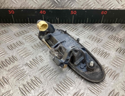 Ручка наружная задняя правая Mazda 626 IV (GE/GV) 1992-1997  Mazda 626 626 IV (GE/GV) 1992-1997