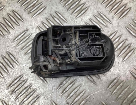 Ручка внутренняя задняя правая Mazda 626 IV (GE/GV) 1992-1997  Mazda 626 626 IV (GE/GV) 1992-1997
