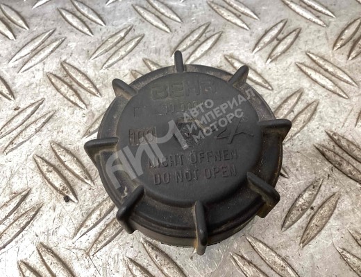 Пробка расширительного бачка Iveco EuroTech 1992-2002  Iveco EuroTech EuroTech 1992-2002
