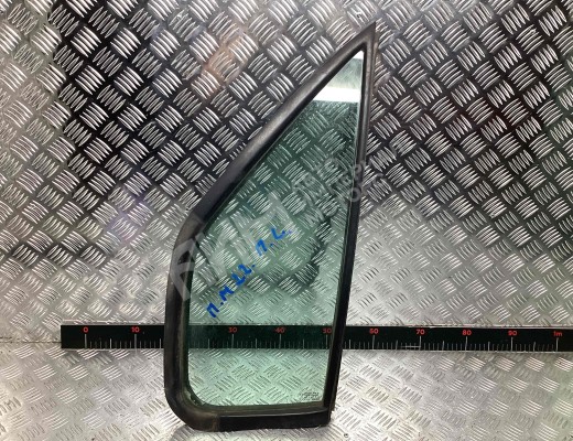 Форточка передняя левая Renault Master II 1998-2010  Renault Master Master II 1998-2010