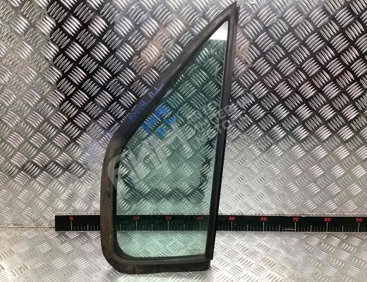 Форточка передняя левая Renault Master II 1998-2010  Renault Master Master II 1998-2010