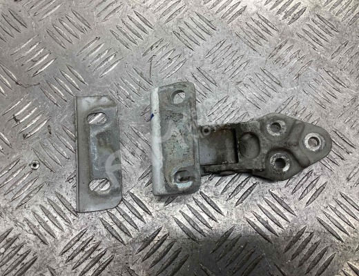 Петля двери передней левой Renault Master II 1998-2010  Renault Master Master II 1998-2010