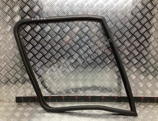 Уплотнитель Renault Master II 1998-2010  Renault Master Master II 1998-2010