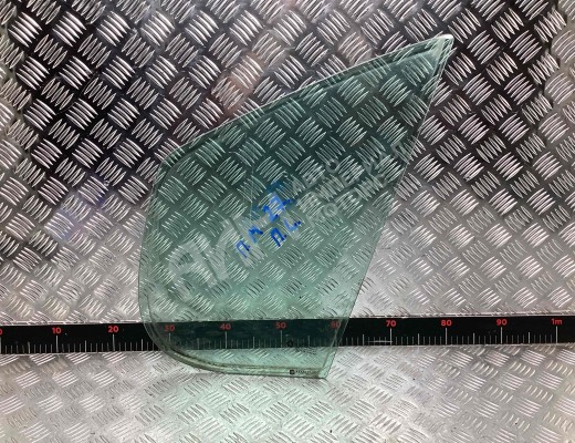 Форточка передняя левая Opel Vivaro A 2001-2014  Opel Vivaro Vivaro A 2001-2014