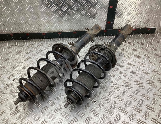 Стойка передняя левая Volkswagen Golf IV (1J) 1997-2004  Volkswagen Golf Golf IV (1J) 1997-2004