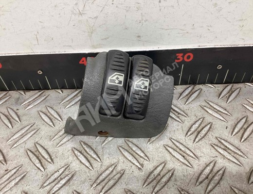 Кнопка стеклоподъемника переднего левого Scania R-series 1995 -2004  Scania R-series R-series 1995 -2004