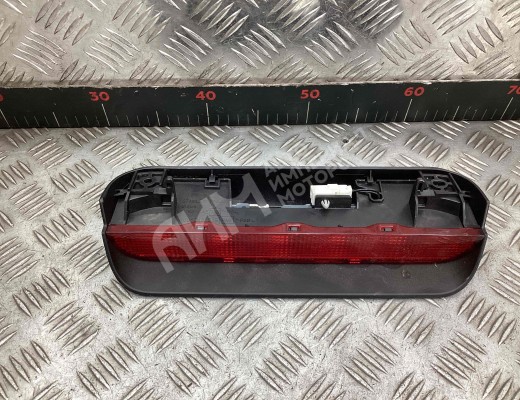 Стоп-сигнал Nissan X-trail (T30) 2004-2007 рестайлинг  Nissan X-Trail X-trail (T30) 2004-2007 рестайлинг